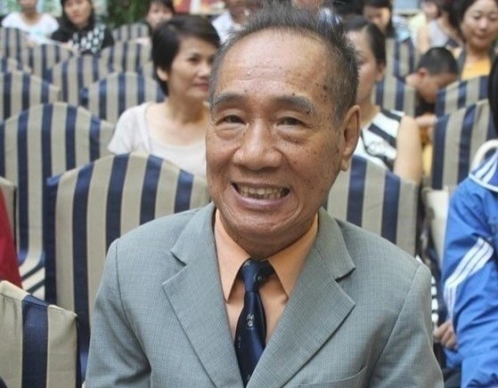 Cuoc doi thay giao Nguyen Ngoc Ky ke tu buoc ngoat nam 4 tuoi hinh anh