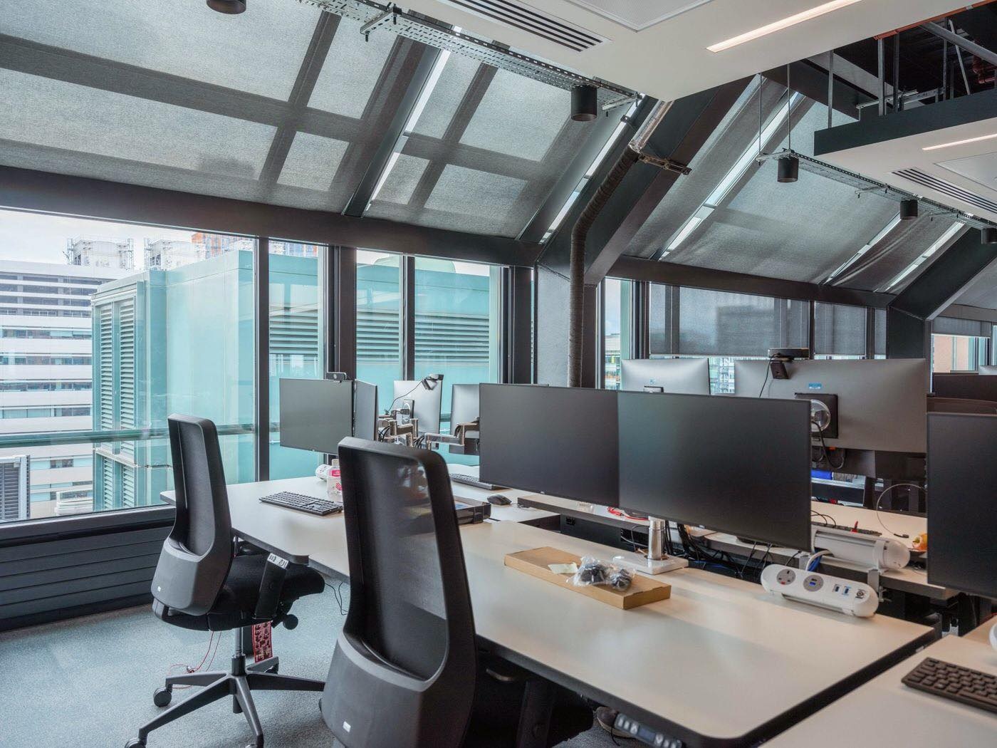 Danh thoi gian de ngu ,  xu huong lam viec anh 1