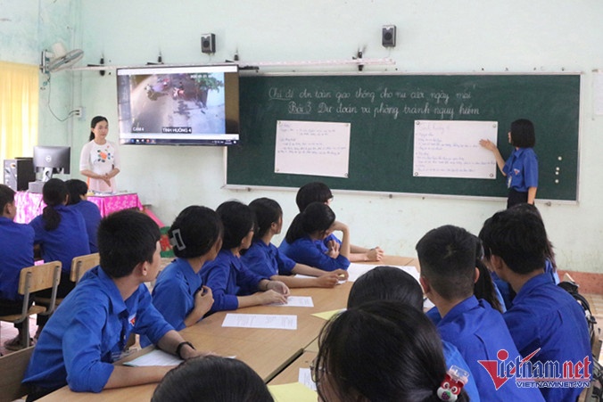 tiet hoc mon Hoa anh 3