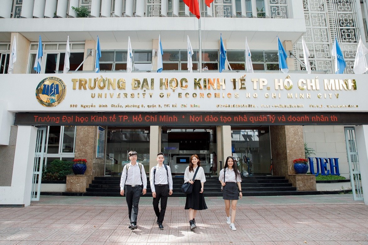 Bach khoa Ha Noi anh 1