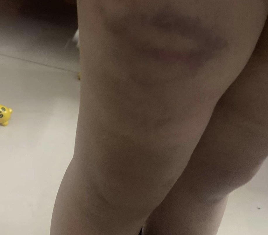 co giao danh tai truong,  mam non Cuong Gian anh 1