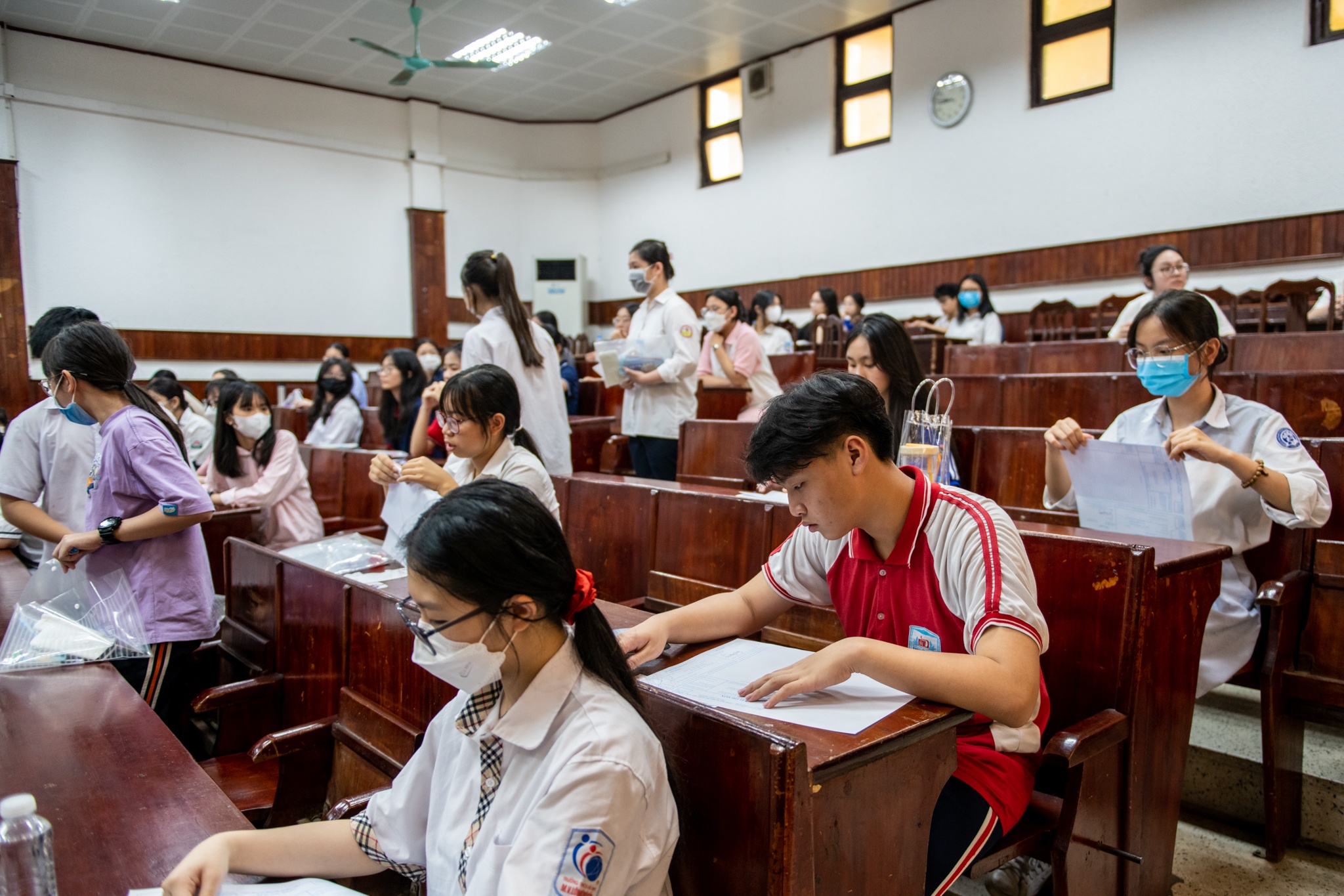 chuyen Su pham anh 16