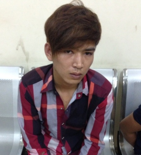 Len cai mat khau iPhone 5S roi 'xin deu' tien mo khoa hinh anh