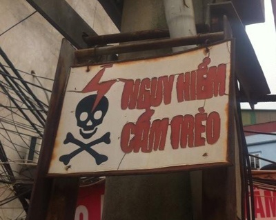 Bat ke gay hang loat vu no tram bien ap o Ha Noi hinh anh
