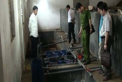 So che vang lau trong lo gach hinh anh