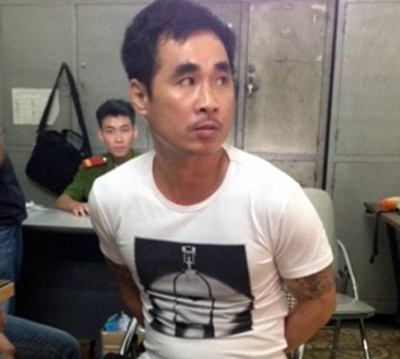 Ep ban gai moi quen khoa than suot dem hinh anh
