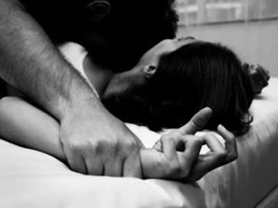 Di hoc ve khuya, nu sinh lop 10 bi ham hai hinh anh