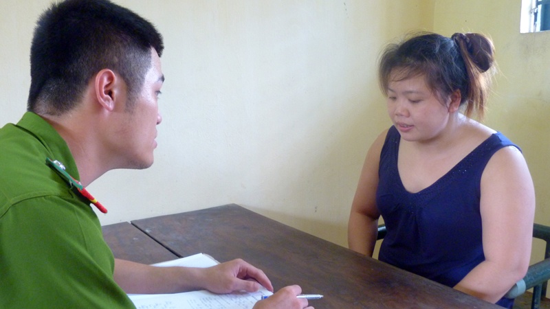 Ky tu dac biet trong so cham cong cua gai ban dam hinh anh