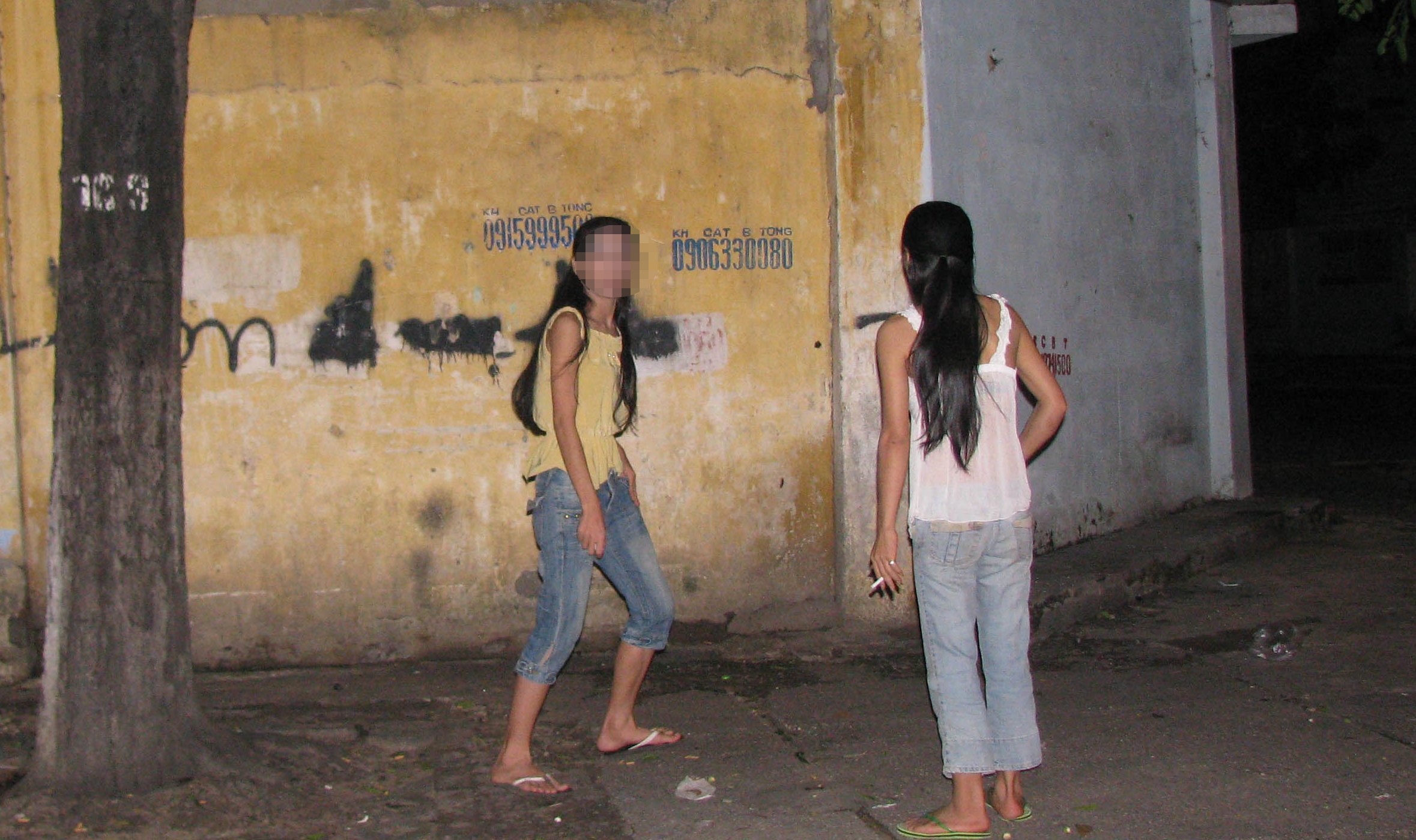 Nhung con duong mai dam va quan ca phe 'toi Z' o Sai Gon hinh anh