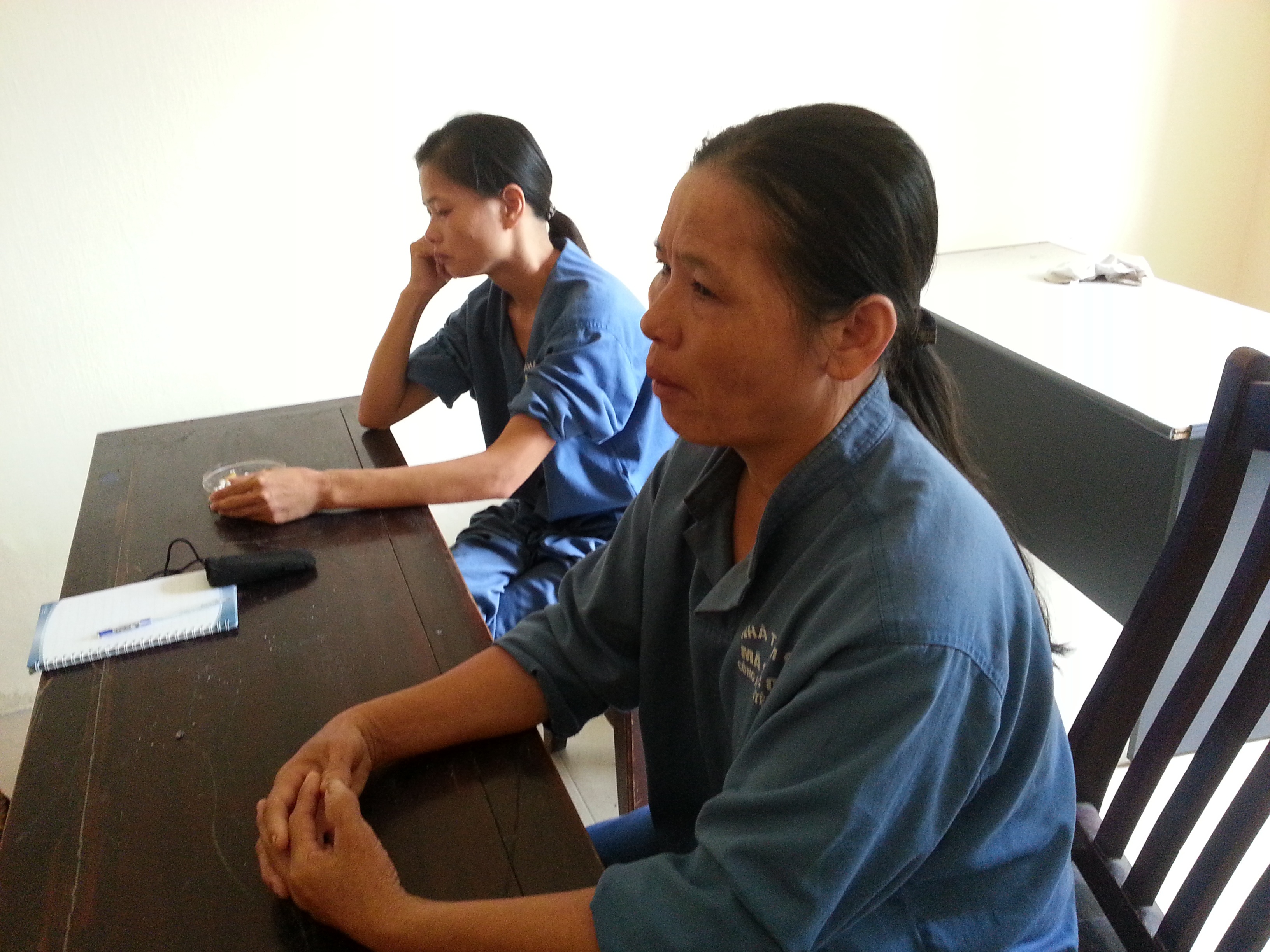 Hai me con xat ot vao 'vung kin' tinh dich hinh anh