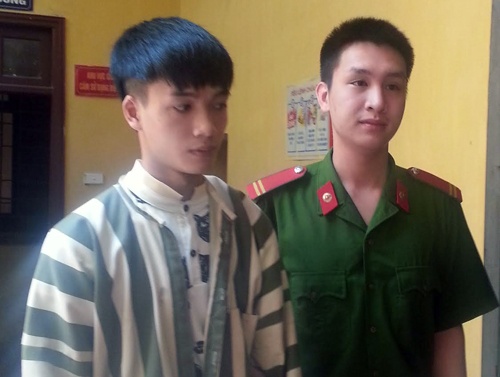 Thieu nu hat vang dao cua ten cuop dot nhap phong tro hinh anh