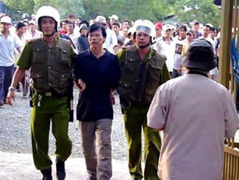 Chuyen ve ten toi pham 'an tinh' bi oi trong gioi giang ho hinh anh