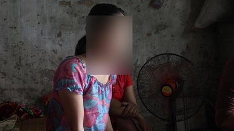 Chau be 'that hoc' bi bac ruot do tro doi bai nhieu lan? hinh anh