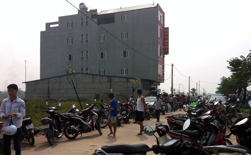 Nhà nghỉ xảy ra vụ trọng án. Ảnh: Việt Đức.