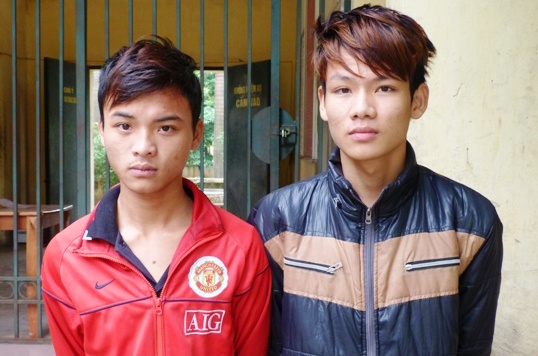 Nam sinh rao ban dien thoai qua mang bi cuop hinh anh