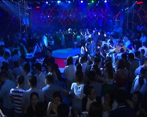 Sat thu khai ke hoach giet bao ve vu truong de cuop tien hinh anh