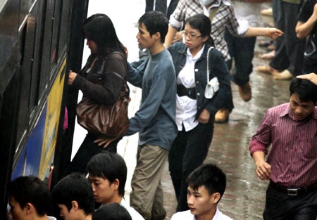 Nhom moc tui chi chon to 500.000 dong hinh anh