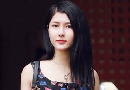 'Hot girl chuyen gioi' ke ve ban trai trong khu tam giam hinh anh