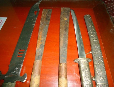 Giang ho cam ma tau truy sat nguoi trong dem hinh anh