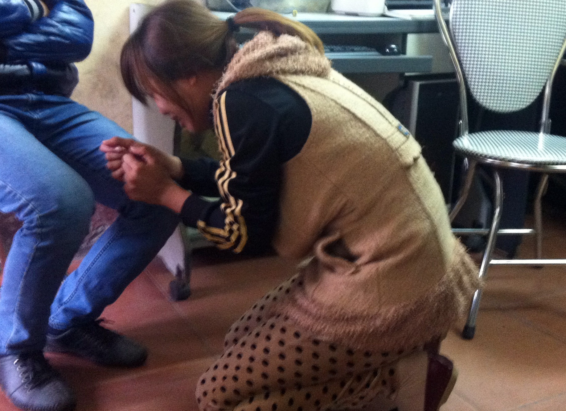 Gai hai con ke chuyen dinh tu sat cung nguoi tinh giet con hinh anh