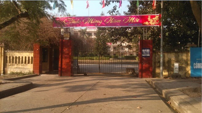 Cổng Trường Cao đẳng Ngô Gia Tự, nơi xảy ra vụ việc.