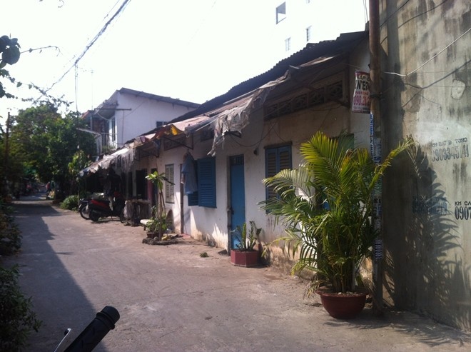 Muon kieu khoet tuong, tao ham bi mat trong o mai dam hinh anh