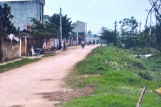 Co dau bi tuoc doat hanh phuc vi… 500.000 dong hinh anh