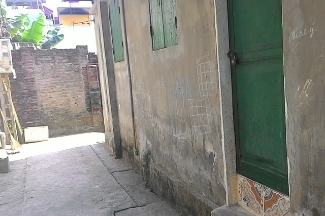 Phòng trọ nơi Hồng bị nhốt và xâm hại tình dục. Ảnh: X.T.