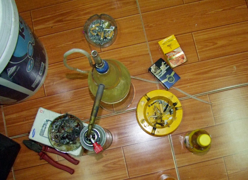Dụng vụ sử dụng ma túy thu giữ trong nhà. Ảnh: Cơ quan công an cung cấp.