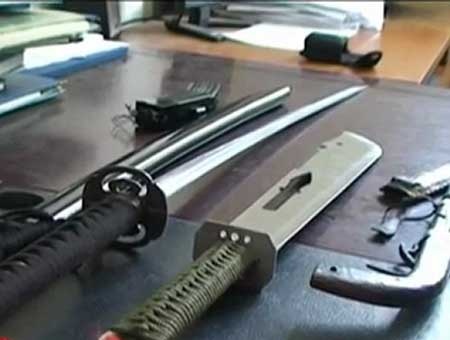 Cuoc truy sat 4 nguoi luc nua dem qua loi ke nhan chung hinh anh