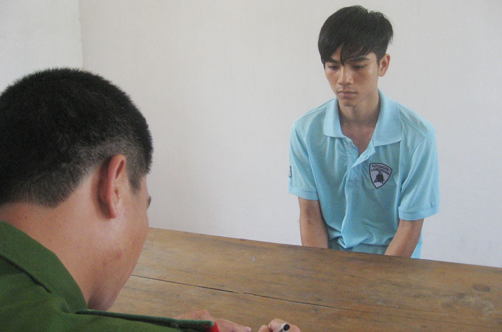 Loi xin loi cua sat thu giet nguoi hinh anh