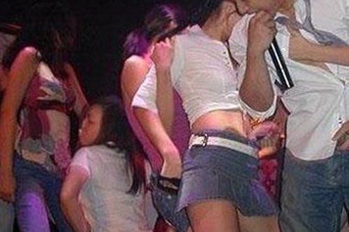 Dot kich ‘dong lac’, tam giu gan 40 dan choi hinh anh