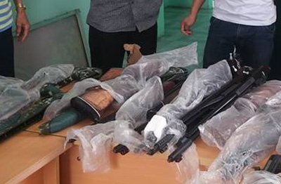 Lô súng bị tạm giữ. Ảnh: Khánh Tiệp