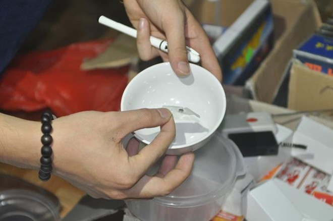 Vut dieu cay vao dau 9X vi nghi choi bac bip hinh anh