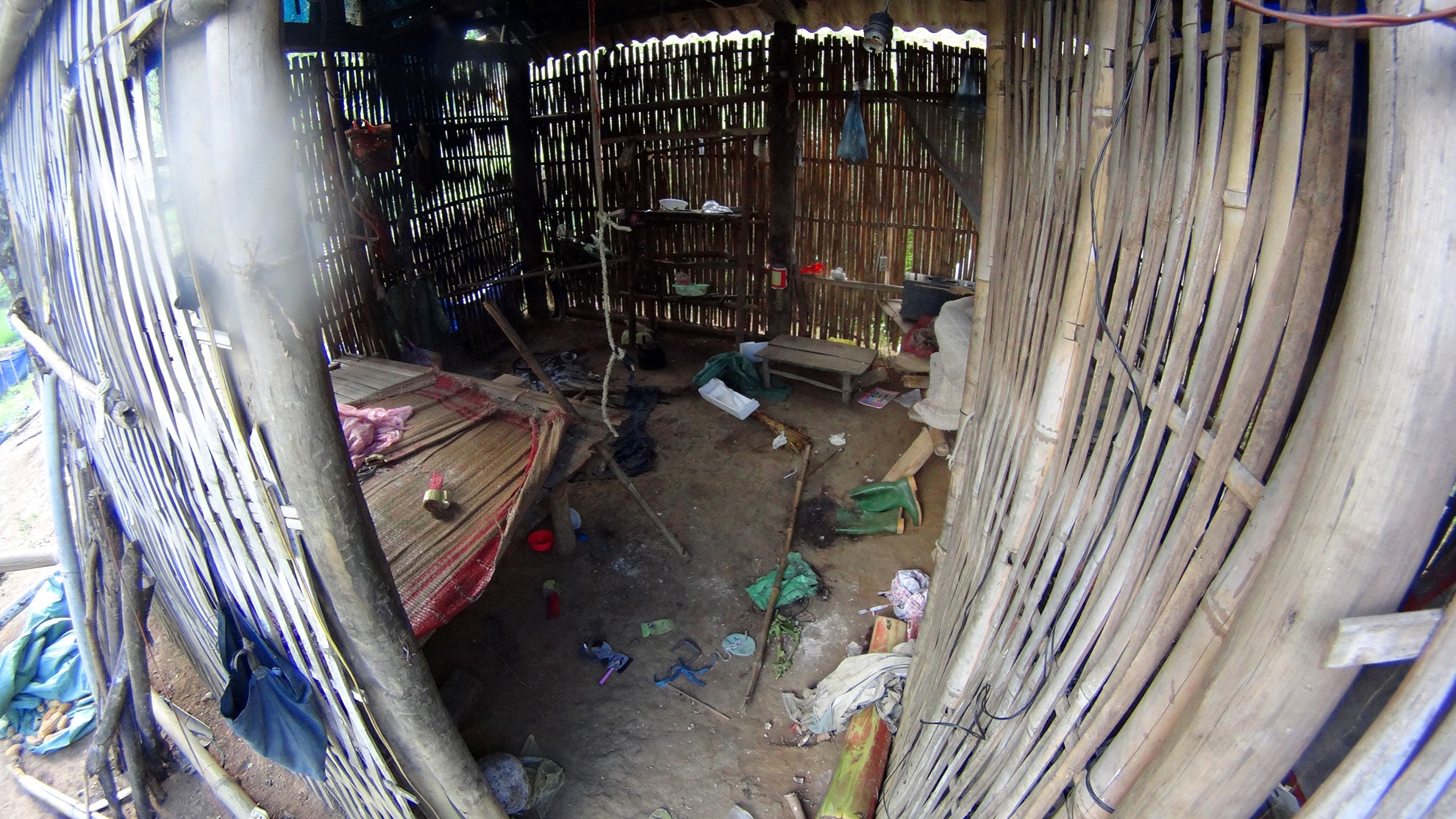 Hien truong be 2 tuoi bi sat hai trong tham an o Yen Bai hinh anh