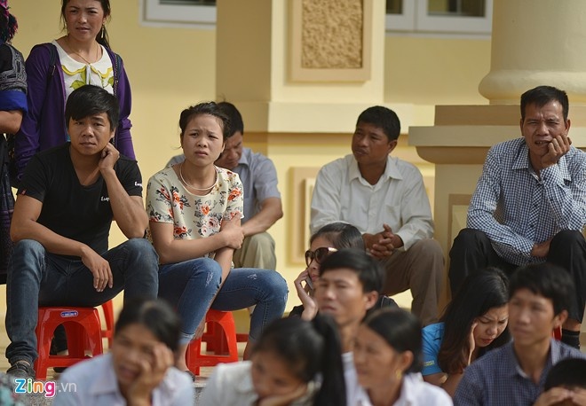 Nguoi nha pham nhan duoc dac xa: 'Toi cam dong den trao nuoc mat' hinh anh