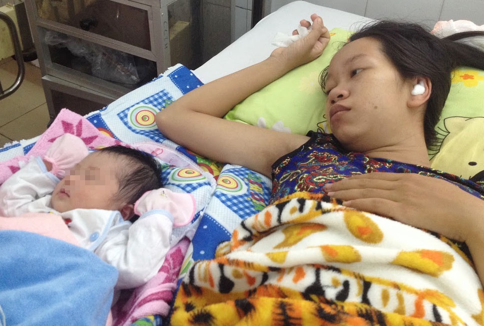 Canh sat ban ha ke doa giet be 13 ngay tuoi nhu the nao? hinh anh