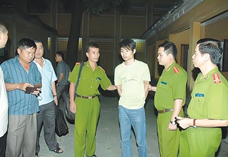 Tuong Tien va chuyen dang sau nhung chuyen an lon hinh anh