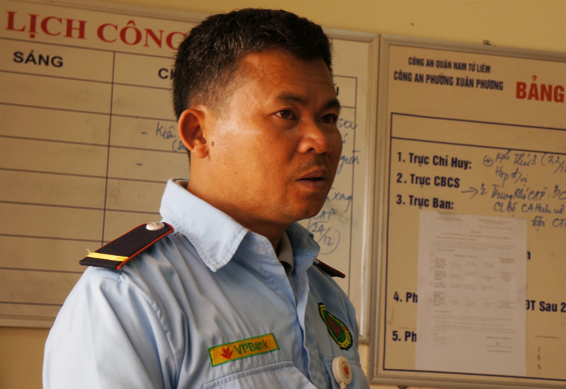 Phong vien bi hanh hung khi chup anh khu do thi o Ha Noi hinh anh