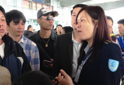 Hoan nhieu chuyen bay tu TP HCM ra Vinh hinh anh