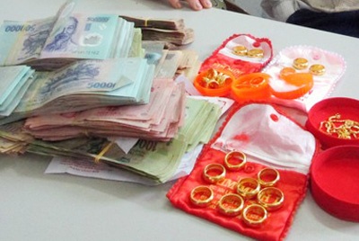 Me cua hoa hau Trieu Thu bi trom gan 2 ty dong hinh anh