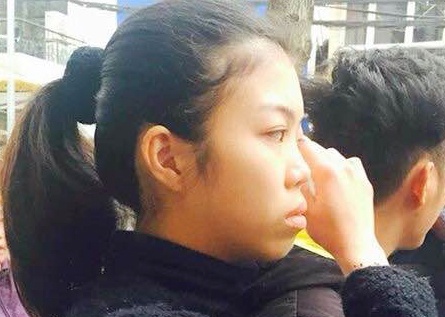 Co gai cho hang thue giang bay bat ke lua dao hinh anh