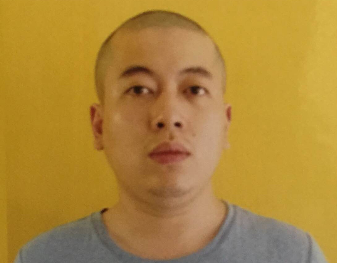 Chan tuong dai gia 32 tuoi di Bentley, Porsche hinh anh