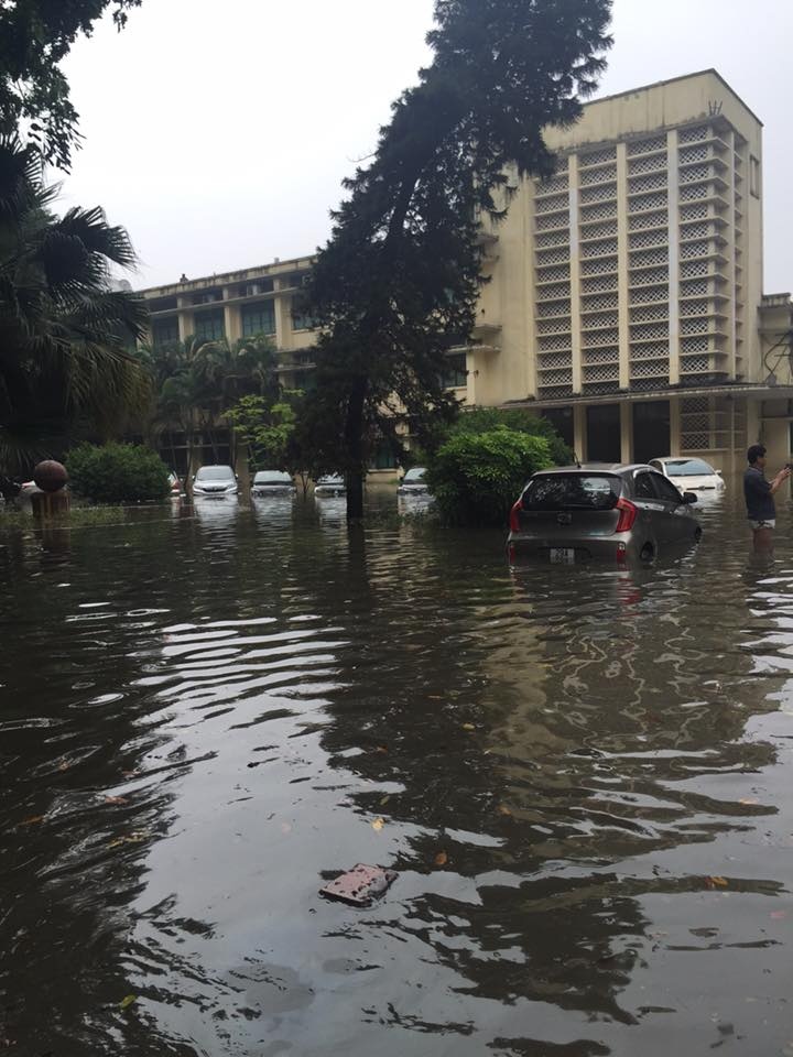 Cheo thuyen tren pho anh 12