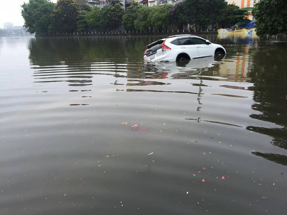 Cheo thuyen tren pho anh 13