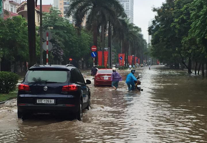 Cheo thuyen tren pho anh 9