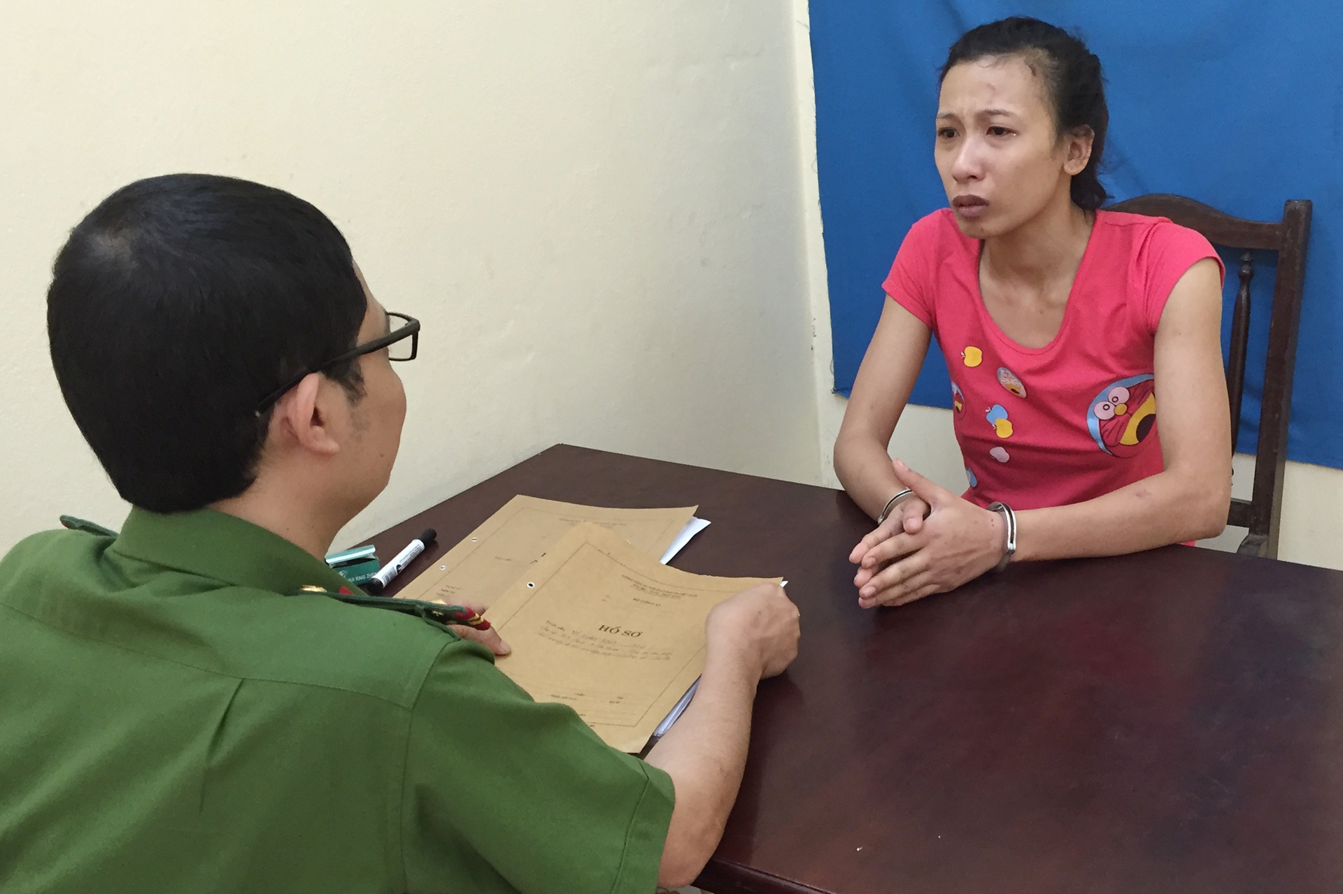 Buon ban ma tuy anh 1