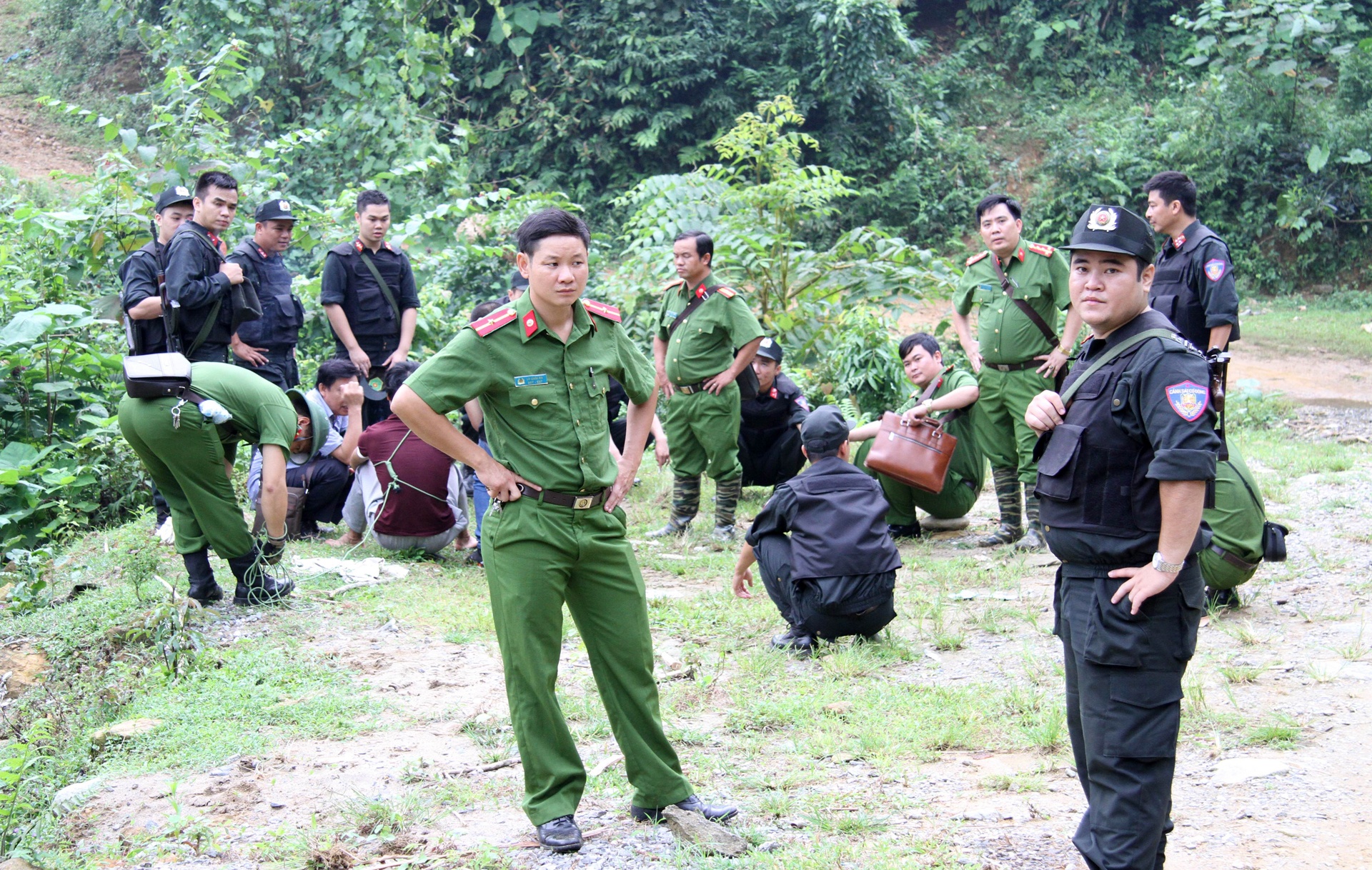 Bắt nghi phạm giết người ở Lào Cai  ảnh 4 Bat nghi pham giet nguoi o Lao Cai anh 4