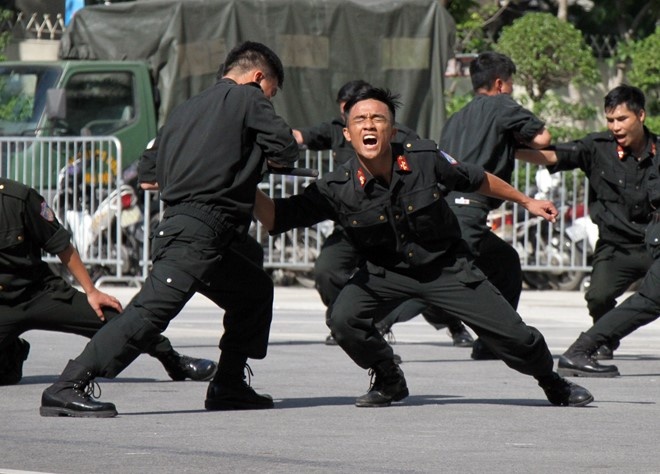 Thieu tuong Pham Quoc Cuong lam Tu lenh CSCD hinh anh