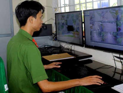 'Mat than' giam sat an ninh trat tu o Hau Giang hinh anh